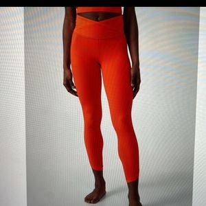 Athleta Elation Crossover Rib 7/8 Tights- L